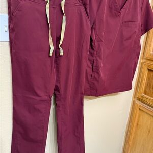 Women's Medelita Maroon Scrub Set size small